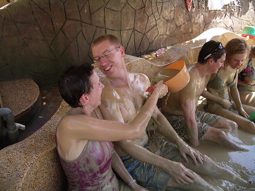 Thap Ba Hot Spring Bathing and Mud Spa tour